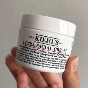 Kiehls cleanser AND moisturizer NEW